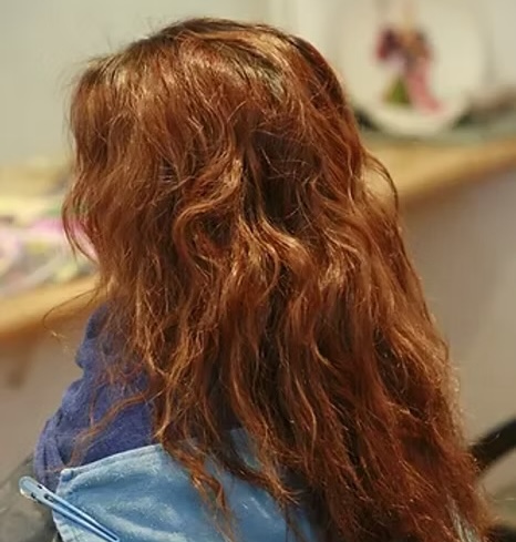 ダメージが酷くヘアケアが必要な状態 | 株式会社ワンウェーブジャパン
